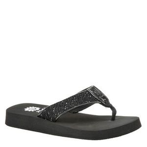 Yellow Box Corrina Flip Flops - New in Box - 7.5